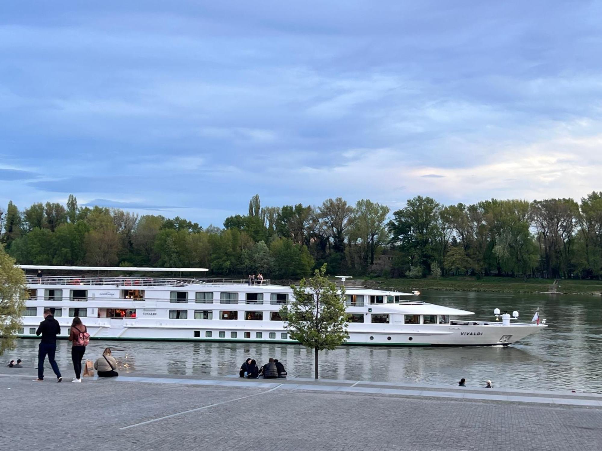 River Front Mezonet Eurovea 브라티슬라바 외부 사진